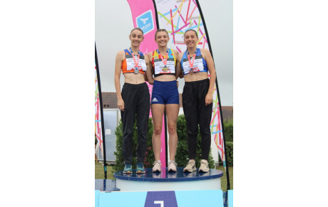 CHAMPIONNATS DE FRANCE Ca.U18/Ju.U20. CHATEAUROUX. JOUR 2. LINA EN ARGENT